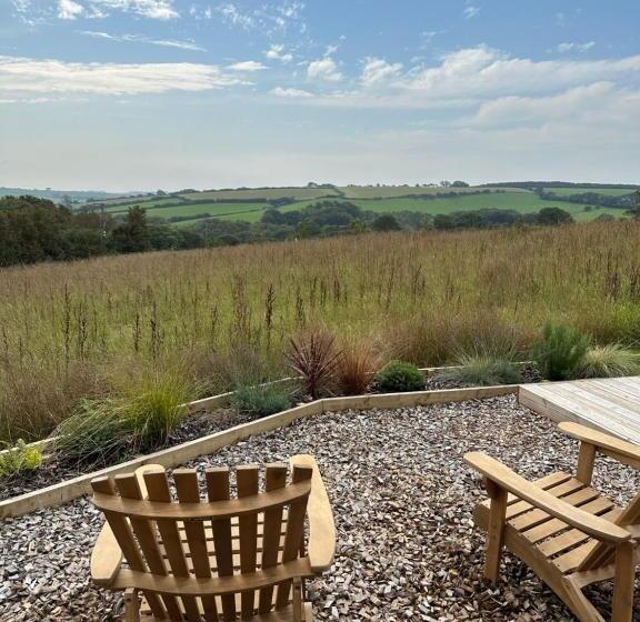 Отель Private And Peaceful Stay In A Luxury Shepherds Hut Near Truro