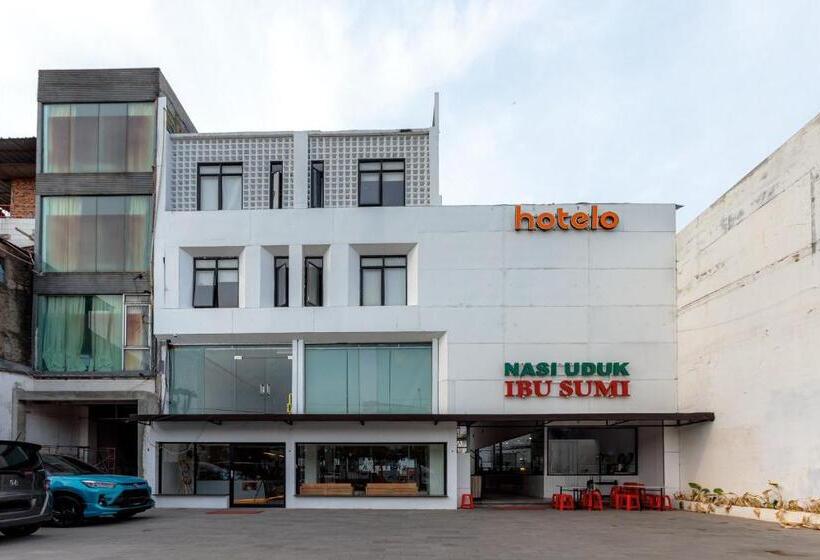 ホテル Reddoorz Near Mangga Dua Mall