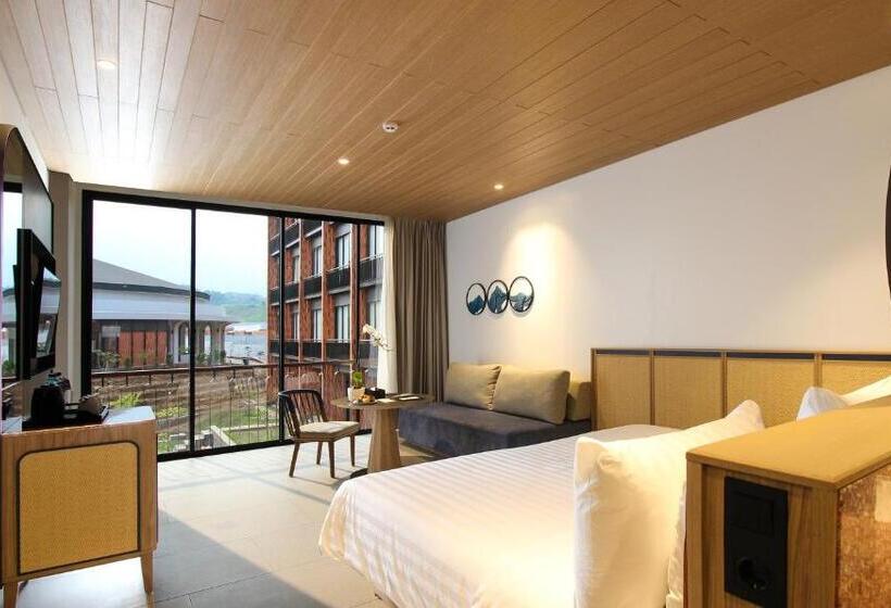 Отель Santika Premiere Linggarjati   Kuningan