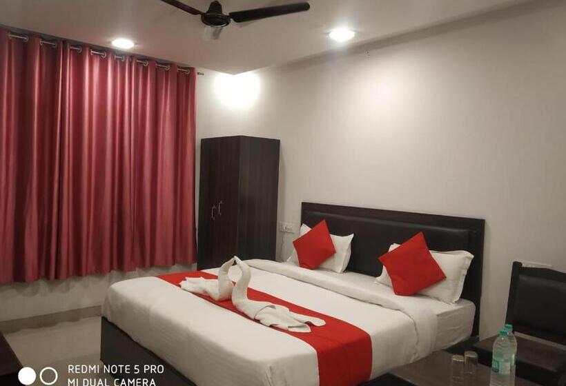 فندق Sunrise   Palace With Rooftop Restaurant