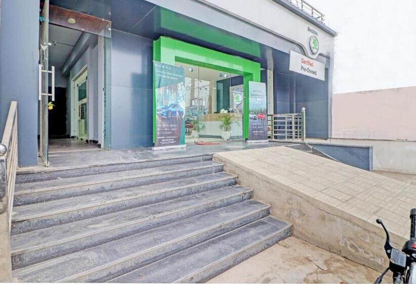 בית מלון כפרי Grand Townhouse