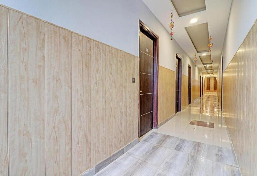 בית מלון כפרי Grand Townhouse