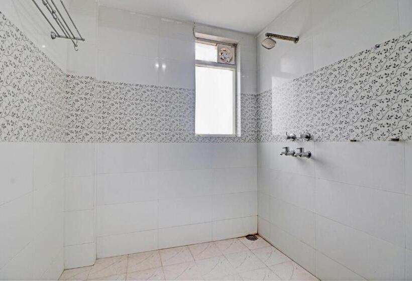 בית מלון כפרי Grand Townhouse