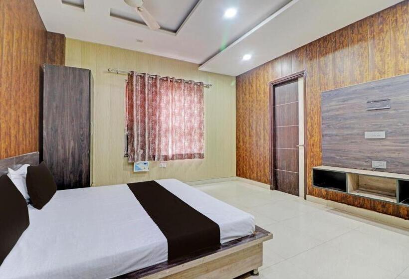 בית מלון כפרי Grand Townhouse