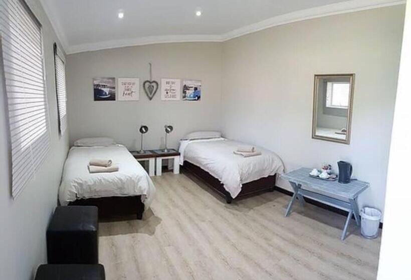 בית מלון כפרי The Water Wheel