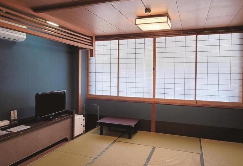 ホテル Tonamino Shogawaso Ichimantei