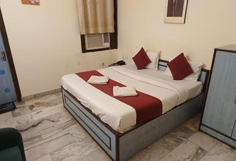 酒店 V Inn Sindhi Camp