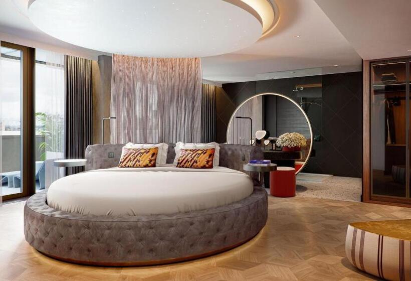 Отель W Edinburgh