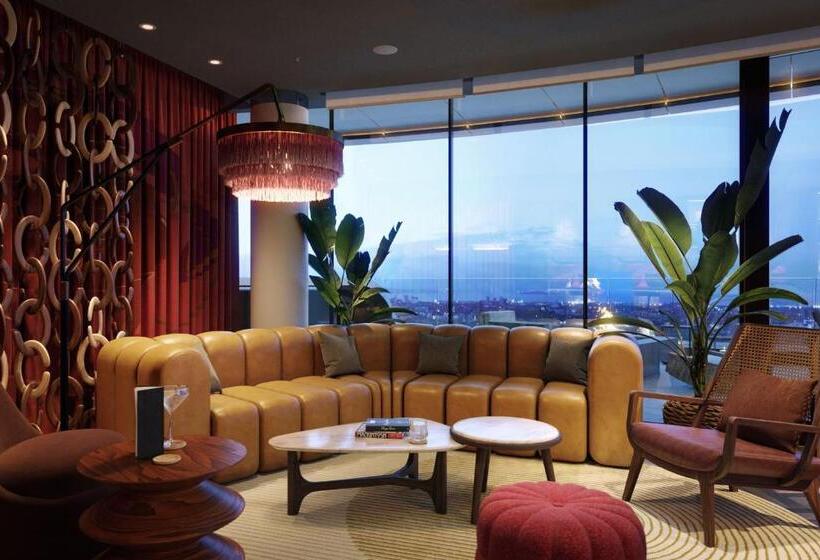 Отель W Edinburgh