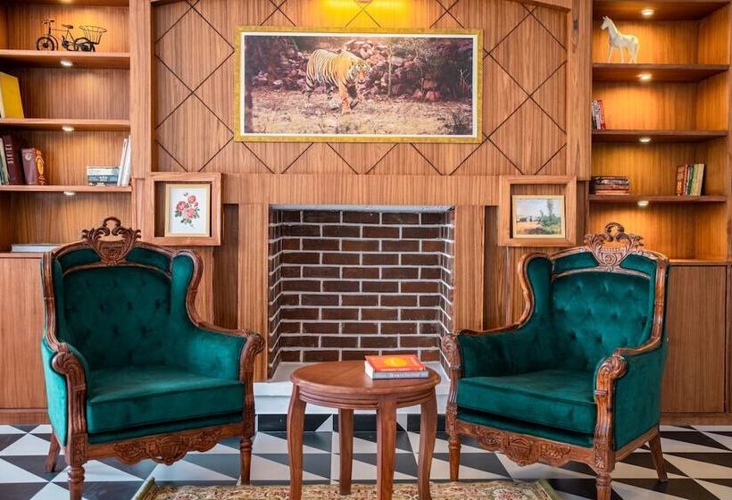 ホテル Welcomheritage Santa Roza Kasauli