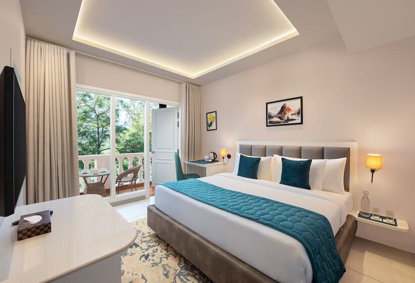 ホテル Welcomheritage Santa Roza Kasauli