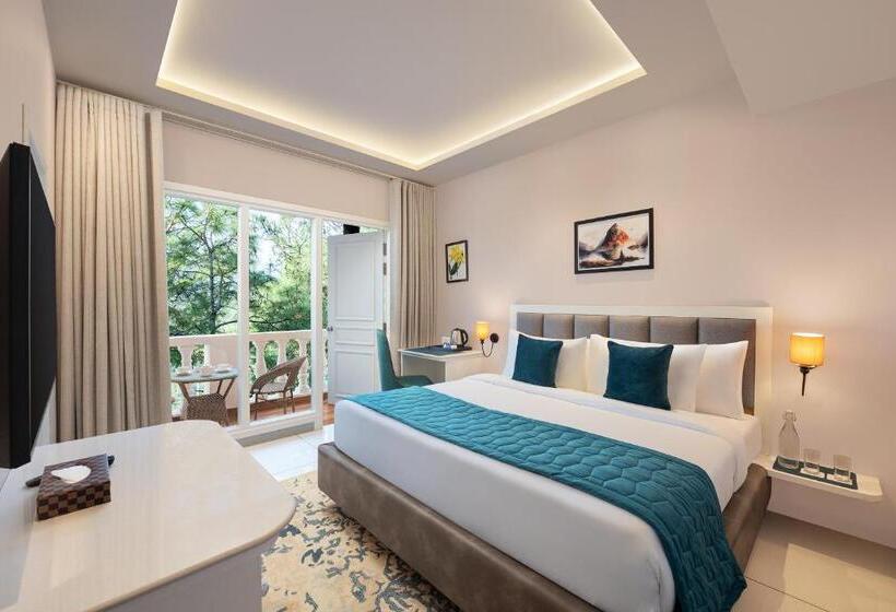 ホテル Welcomheritage Santa Roza Kasauli