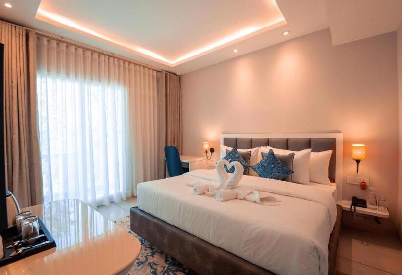 ホテル Welcomheritage Santa Roza Kasauli