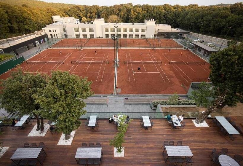 Inventist Hotel Sports Academy Istanbul