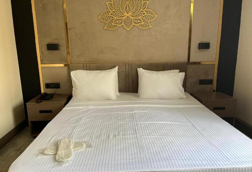 Istanblu Hotel Atasehir