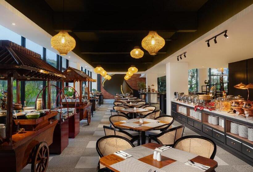 Luminor Hotel Padjadjaran Bogor By Wh