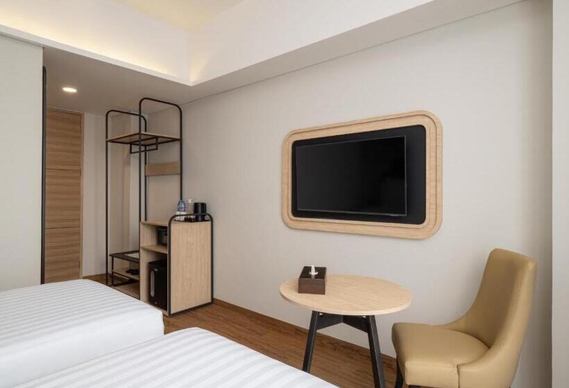 Luminor Hotel Padjadjaran Bogor By Wh