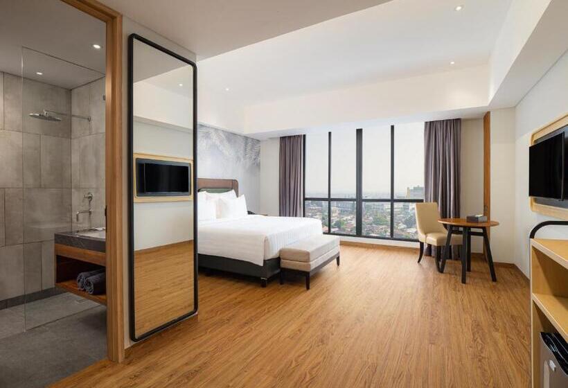 Luminor Hotel Padjadjaran Bogor By Wh