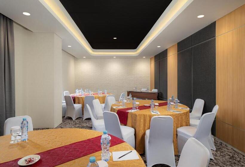 Luminor Hotel Padjadjaran Bogor By Wh