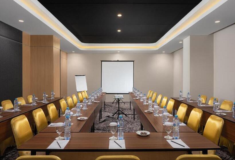 Luminor Hotel Padjadjaran Bogor By Wh