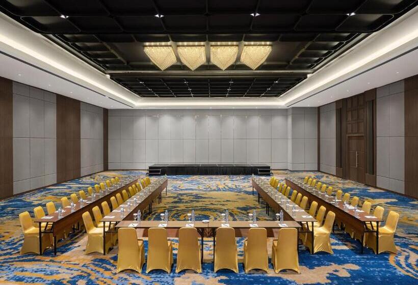 Luminor Hotel Padjadjaran Bogor By Wh