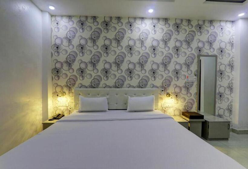 Oyo 81273 Hotel Krishna Inn