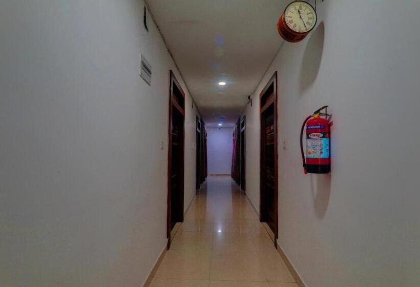 Oyo 81273 Hotel Krishna Inn