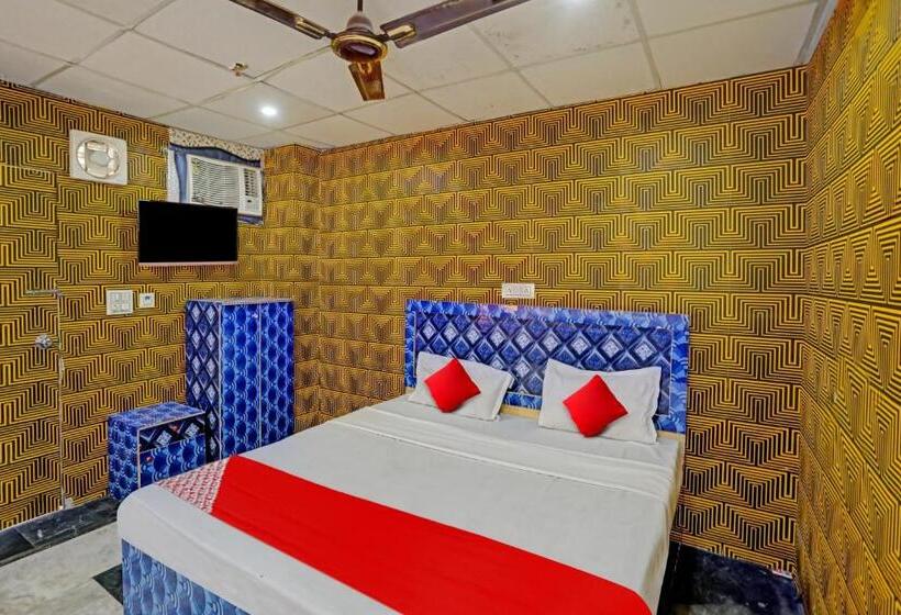 Oyo Flagship Hotel Aditya Inn