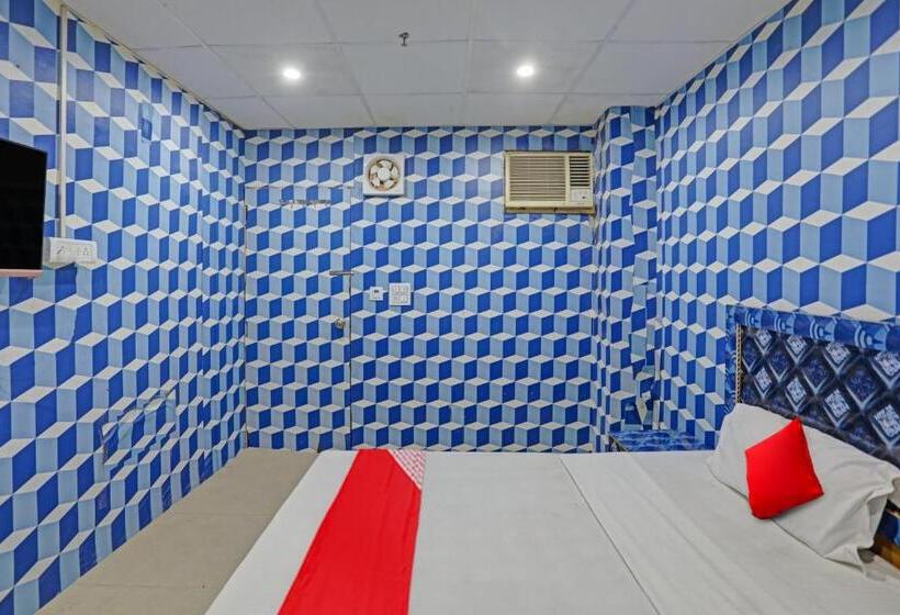 Oyo Flagship Hotel Aditya Inn