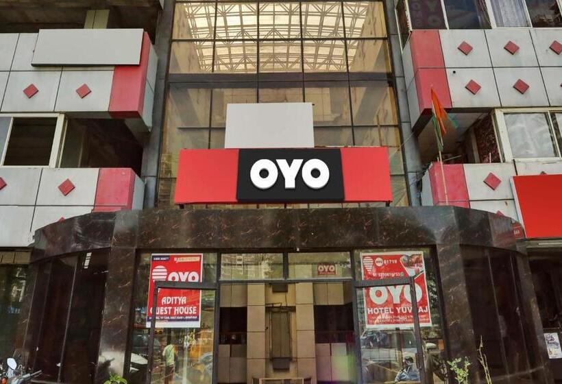 Oyo Flagship Hotel Aditya Inn