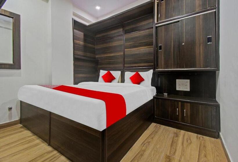Oyo Flagship Hotel Grand Stay