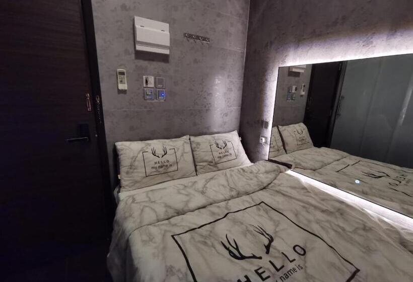 پانسیون 香港美庭旅馆