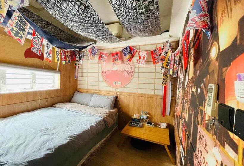 پانسیون 香港铃木旅馆