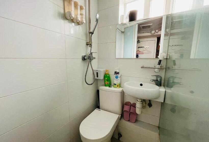 پانسیون 香港铃木旅馆