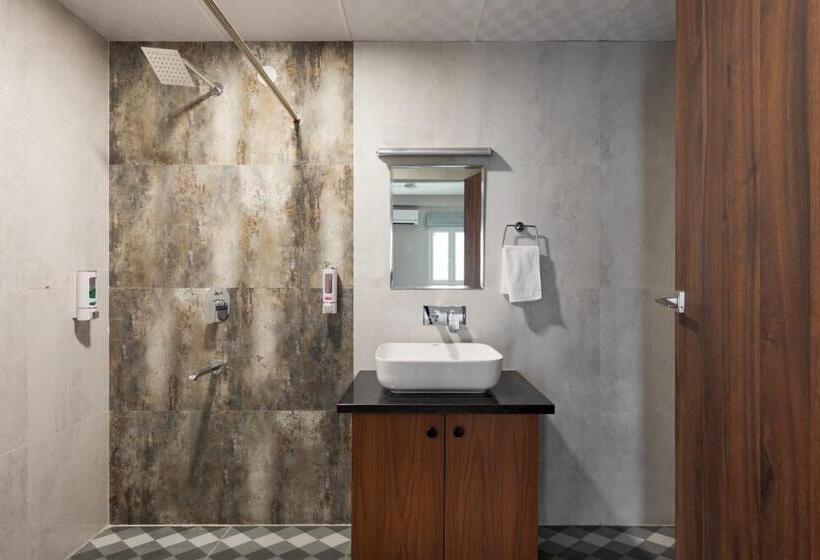 펜션 Bardia’s Homestay