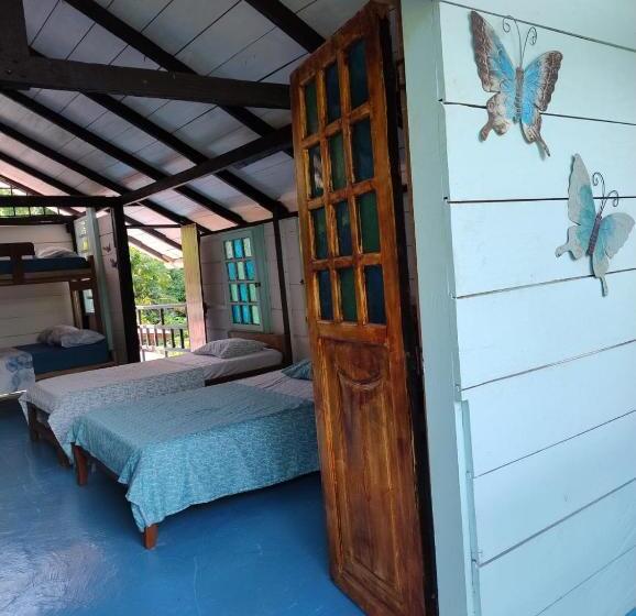 펜션 Bluebayou.capurgana