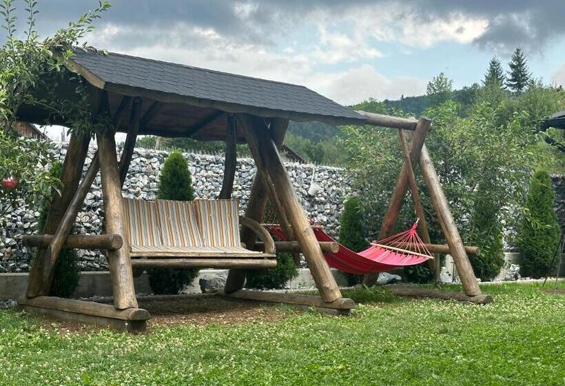 פנסיון Bucovina Inn