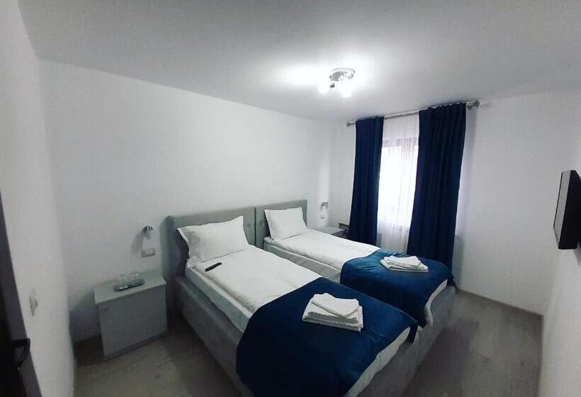 פנסיון Bucovina Inn