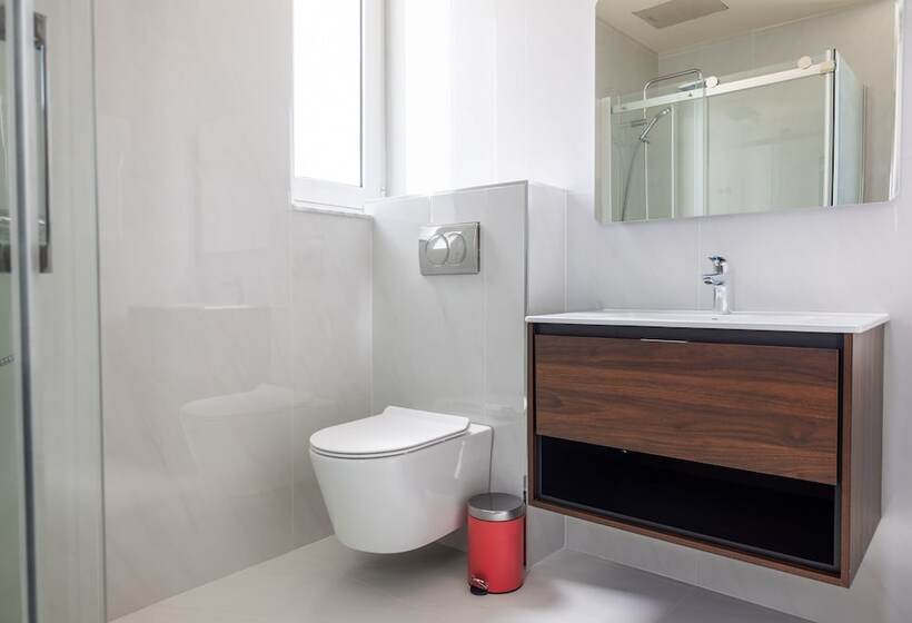 پانسیون C Est La Vie Boutik Swieqi