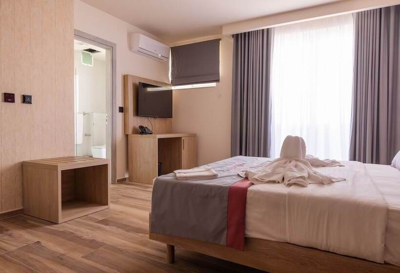 پانسیون C Est La Vie Boutik Swieqi