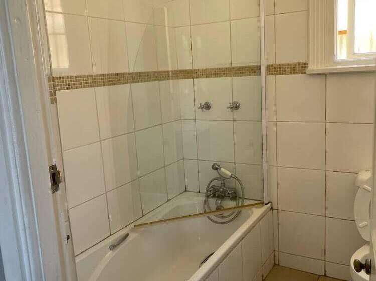 膳宿费 Drifters Haven Gqeberha