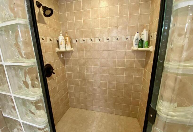 بنسيون Guest Suite With Hot Tub   Edge Of The Wild