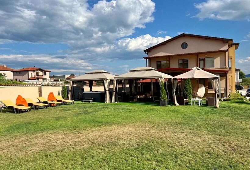 膳宿费 Hani Guest House