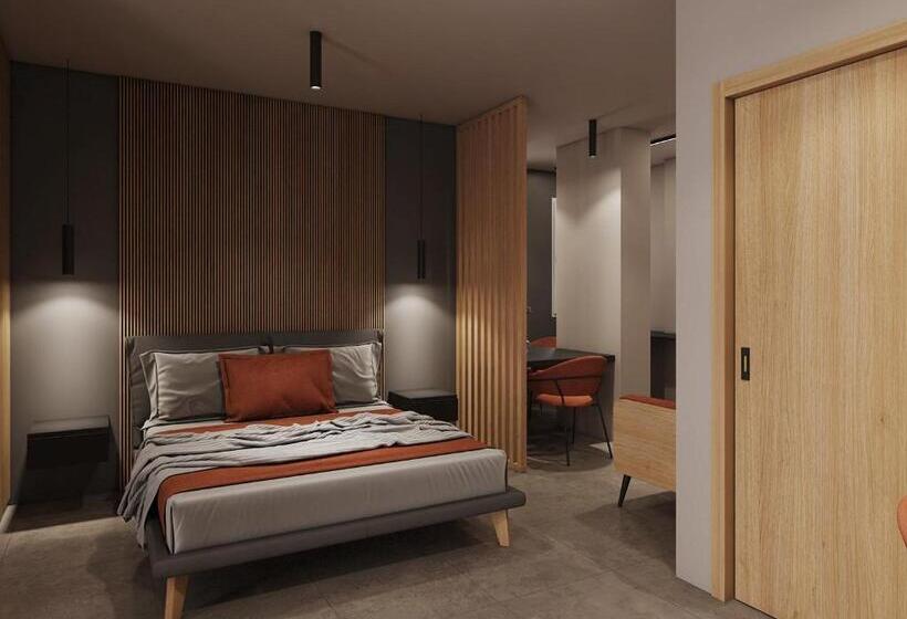 ペンション La Pergola Suites