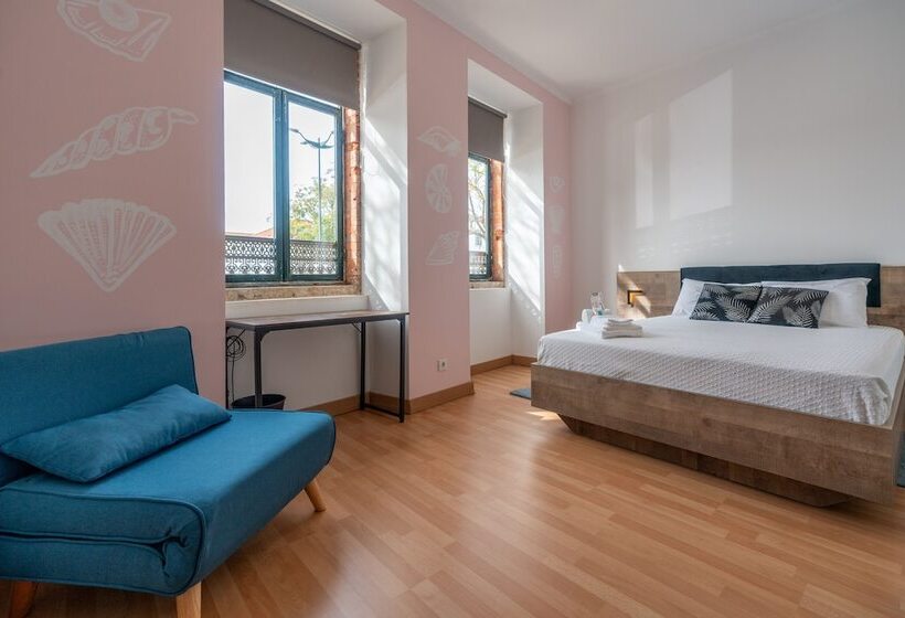 بنسيون Leevin Guesthouse