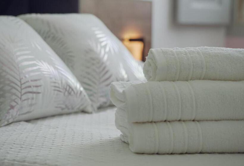 بنسيون Leevin Guesthouse