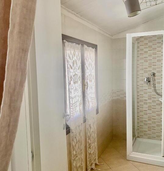 פנסיון Maison Rebecca