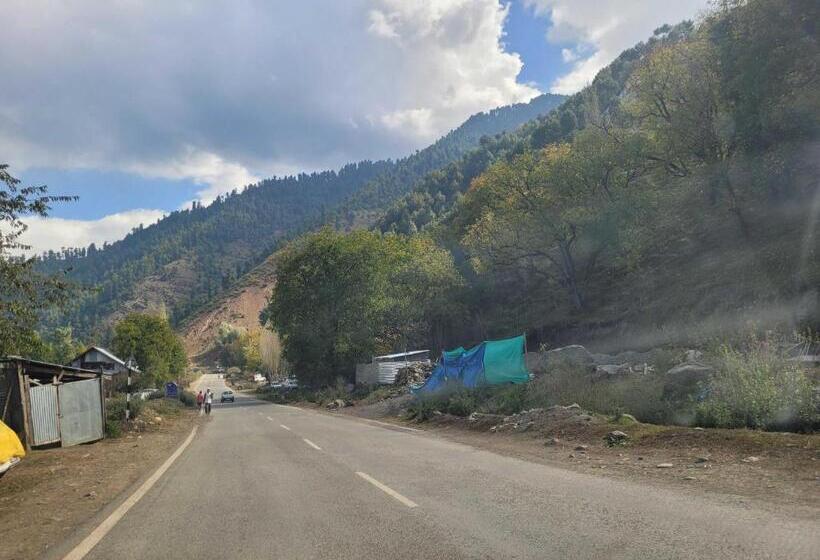 بنسيون Oyo Home Fatima S Homestay