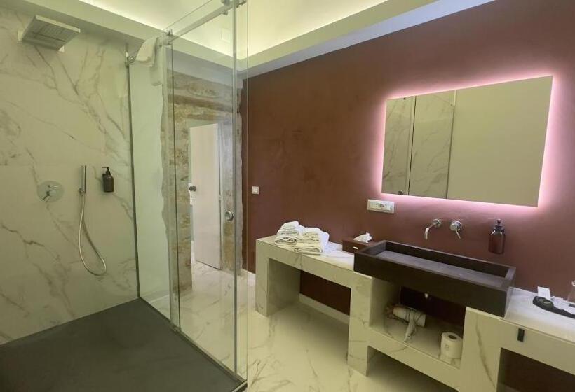 膳宿费 Palazzo Maqueda