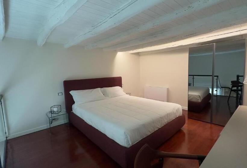 膳宿费 Palazzo Maqueda